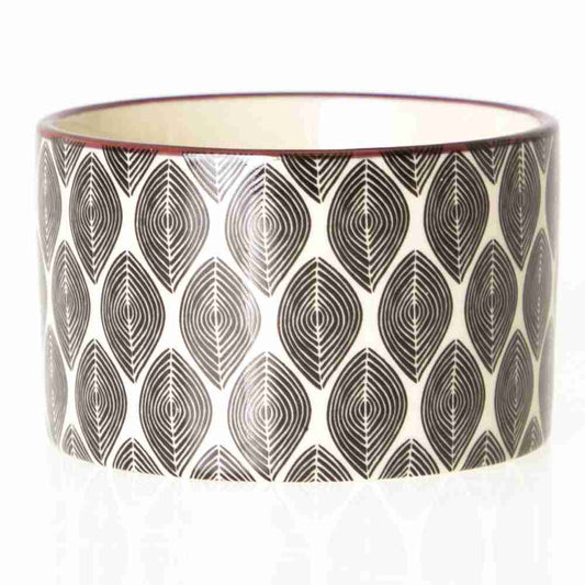 Bric-a-Brac Candle - Ebony & Smoke 226gm